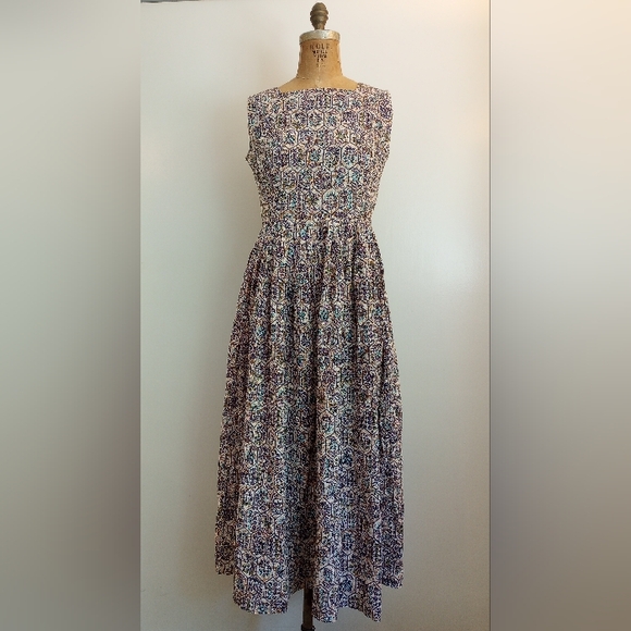 N/L Dresses & Skirts - Patterned Dress